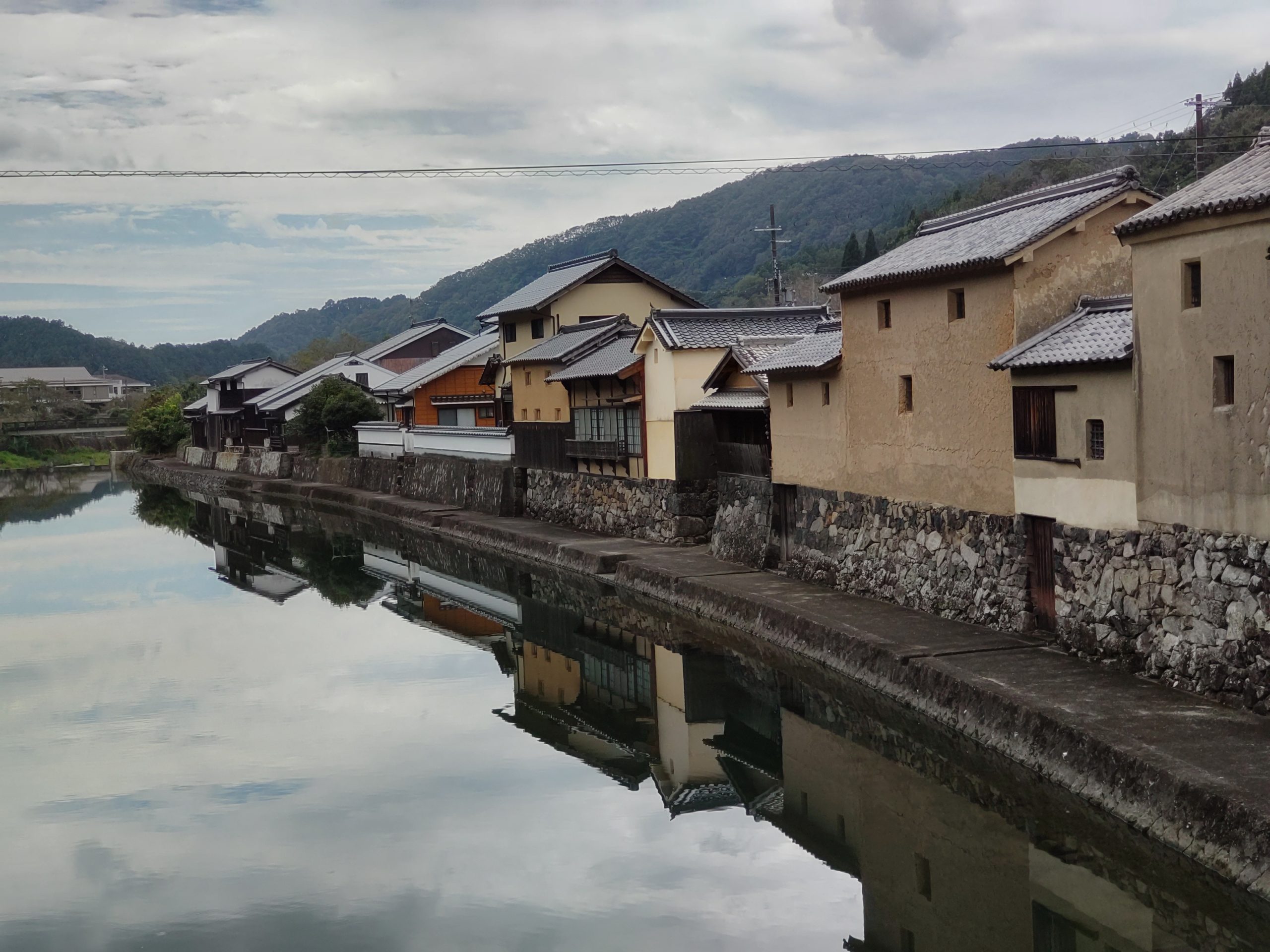 平福の川端風景 | 指揮者のひとりごと